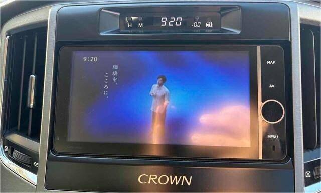 2013 TOYOTA CROWN HYBRID