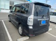 2011 TOYOTA NOAH SI 4WD