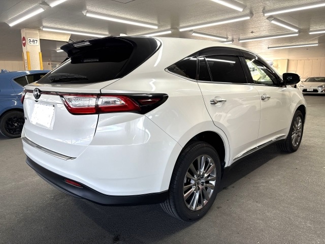 2018 TOYOTA HARRIER