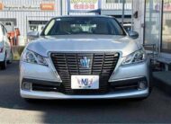 2013 TOYOTA CROWN HYBRID