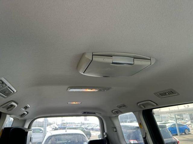 2011 TOYOTA NOAH SI 4WD