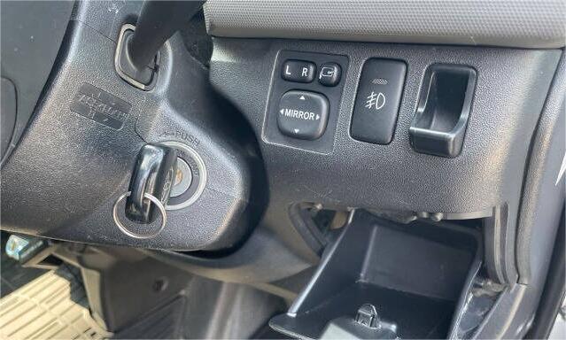 2011 TOYOTA HIACE VAN