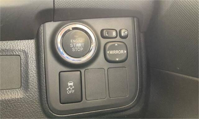 2011 TOYOTA WISH １．８Ｓ