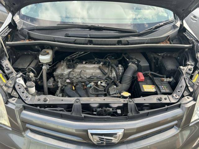 2011 TOYOTA NOAH SI 4WD