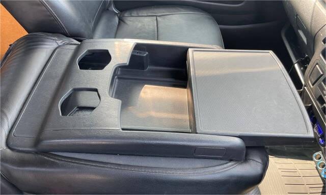 2011 TOYOTA HIACE VAN