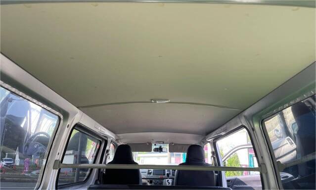 2011 TOYOTA HIACE VAN