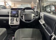 2011 Toyota Noah ★X SMART EDITION★CD★DVD★Bluetooth