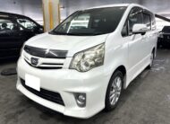 Toyota Noah ★SI REISH★CD★DVD★Flip down monitor