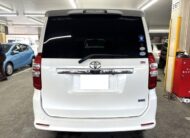 Toyota Noah ★SI REISH★CD★DVD★Flip down monitor