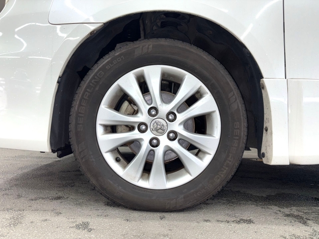 Toyota Noah ★SI REISH★CD★DVD★Flip down monitor