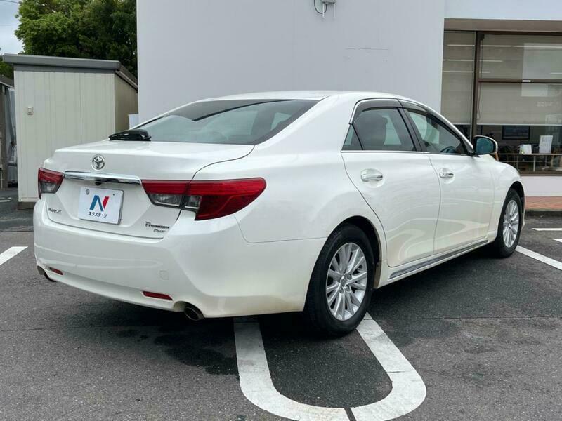 2012 TOYOTA MARK X GRX135
