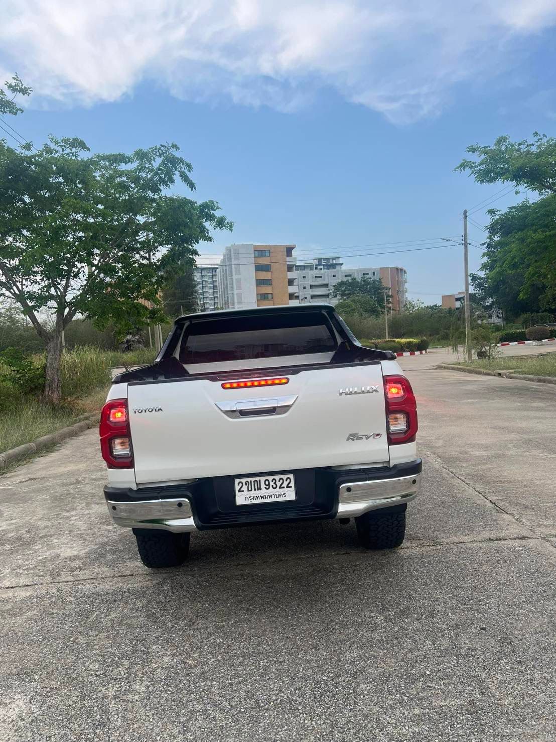 2021 TOYOTA HILUX REVO 2.8CC