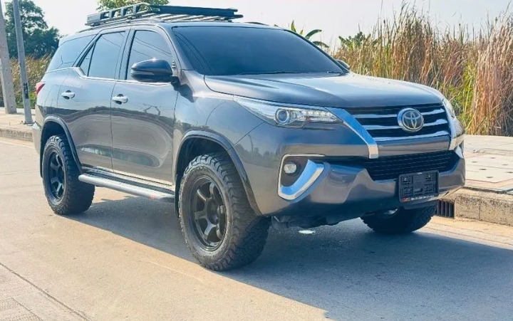 2018 toyota Fortuner