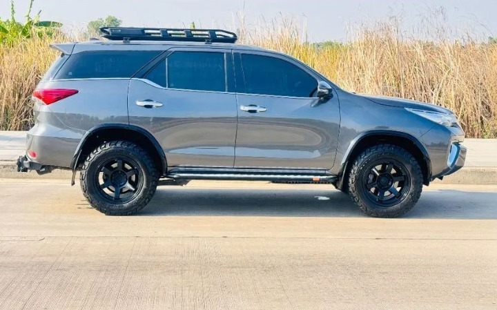 2018 toyota Fortuner