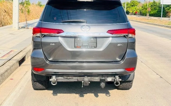 2018 toyota Fortuner